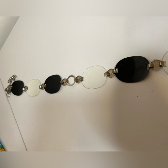 60s VTG Black and White Chain Belt main image 11